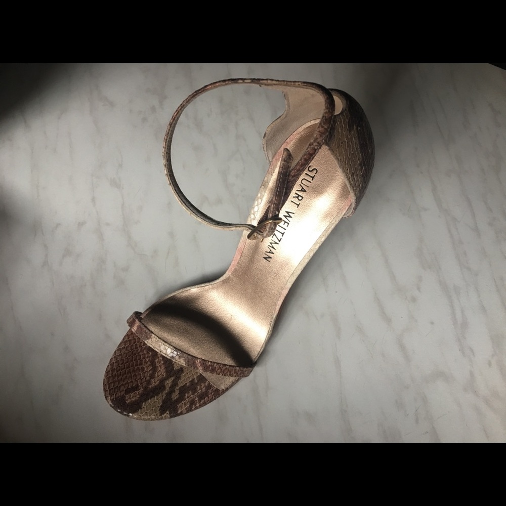 Stuart Weitzman Iconic “Nude” sandal  Size 10